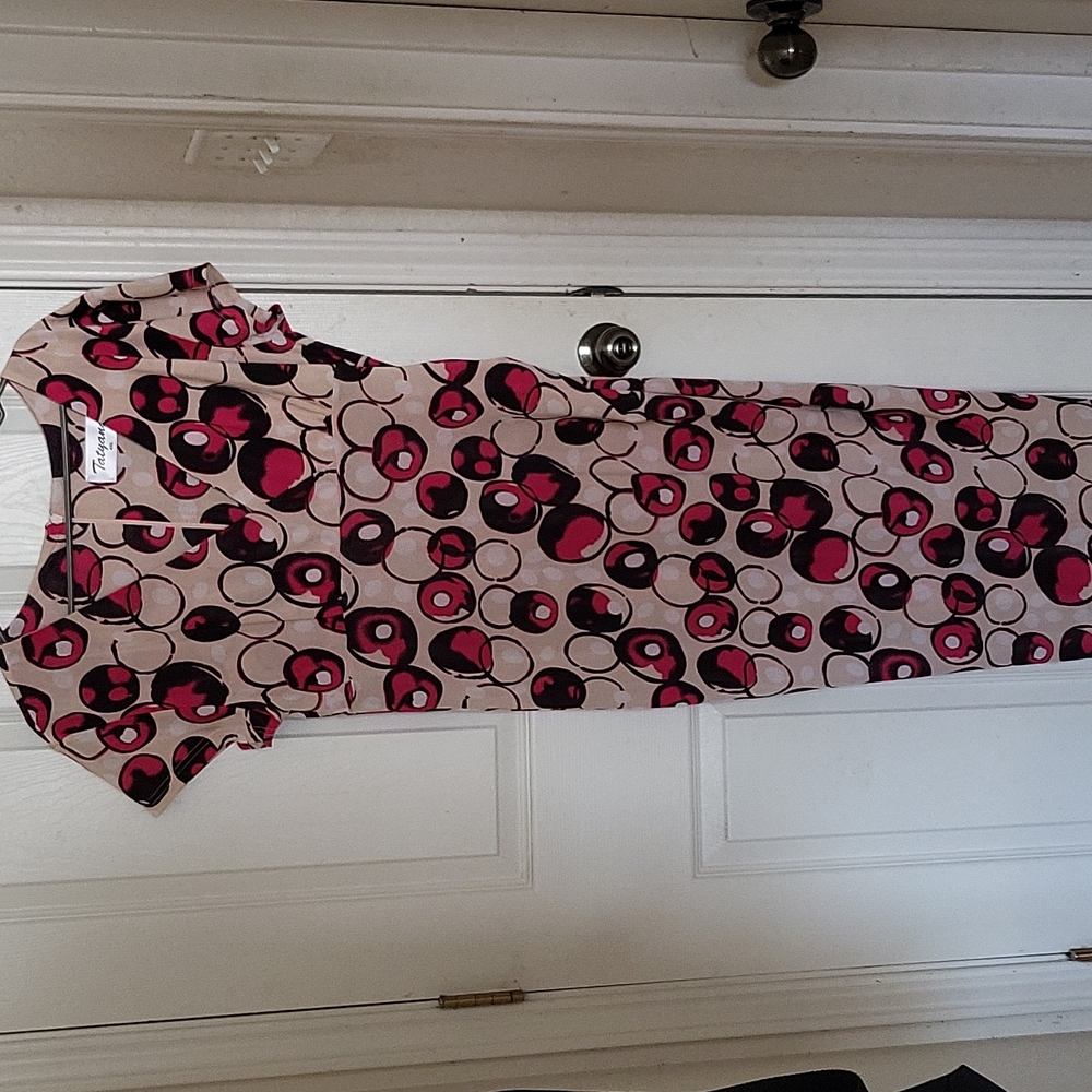 NWOT Tatyana wiggle dress - Picture 3 of 8